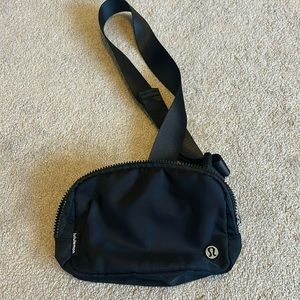 Lululemon belt bag